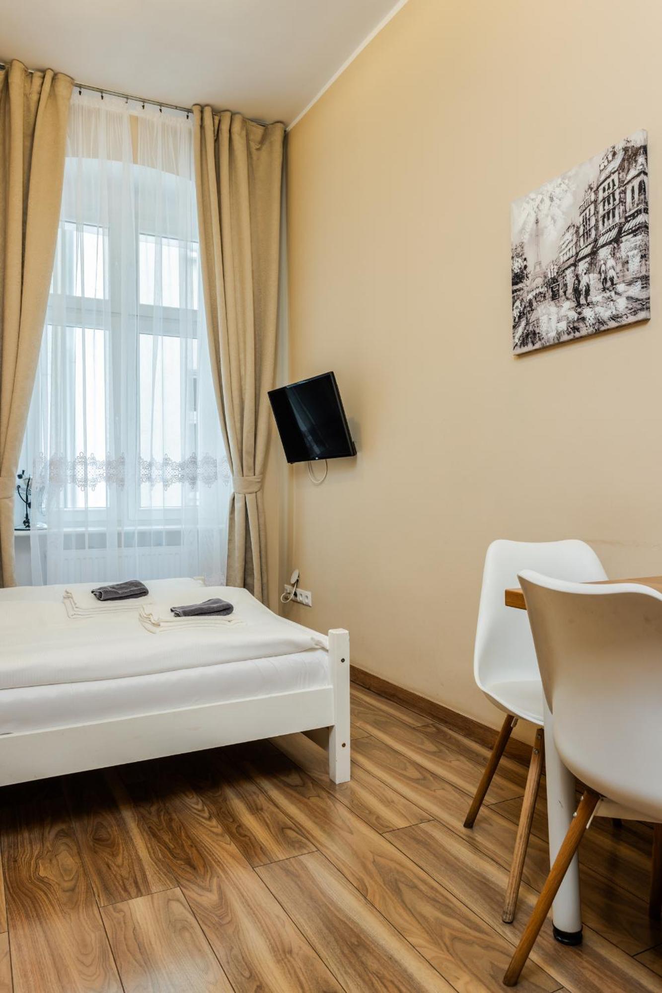 Functional And Comfortable Very Berry Studios In Poznan By Noclegi Renters Exterior foto