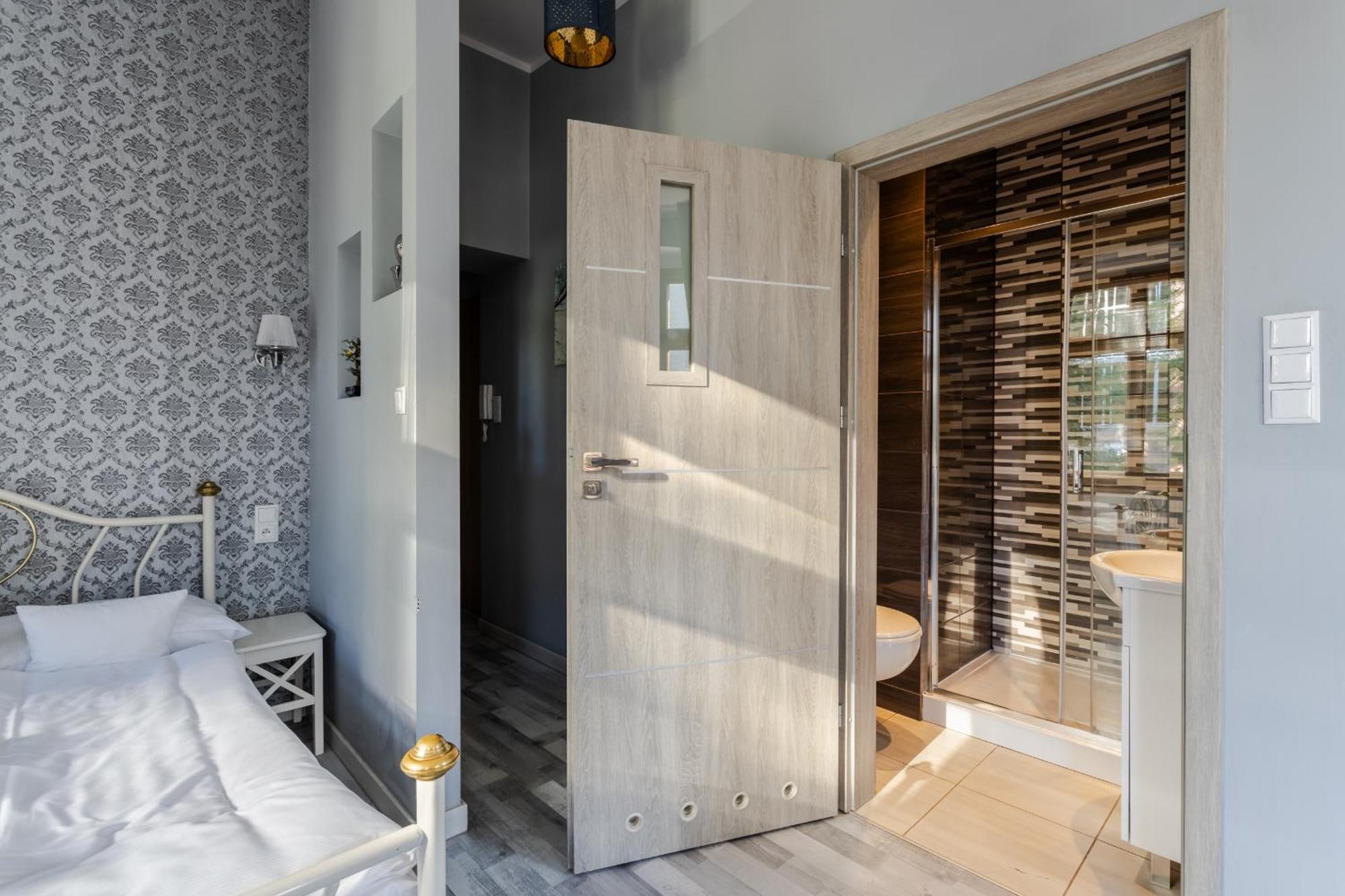 Functional And Comfortable Very Berry Studios In Poznan By Noclegi Renters Exterior foto
